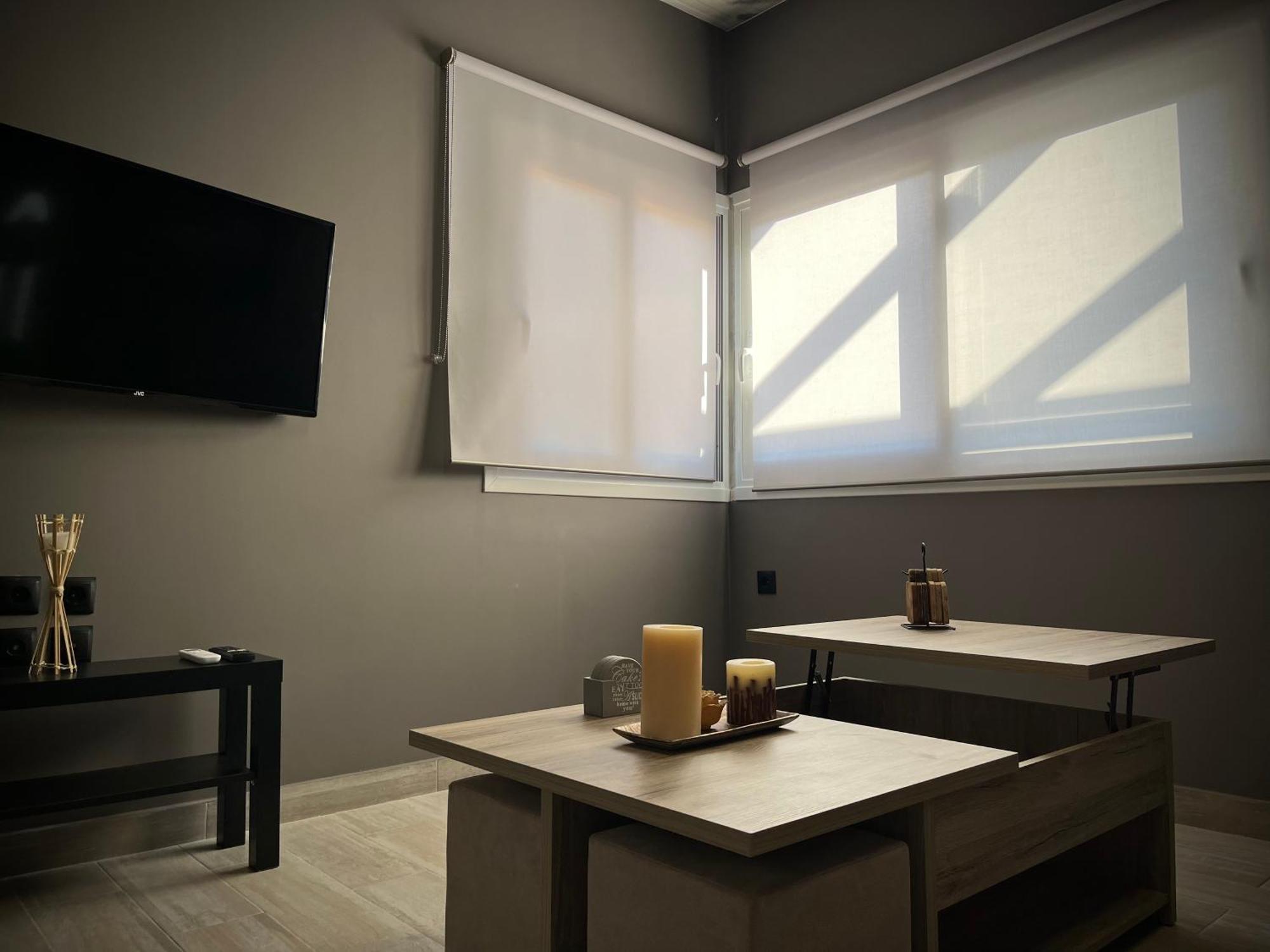 Joannas Airport Luxury Rooms Artemida  Ngoại thất bức ảnh