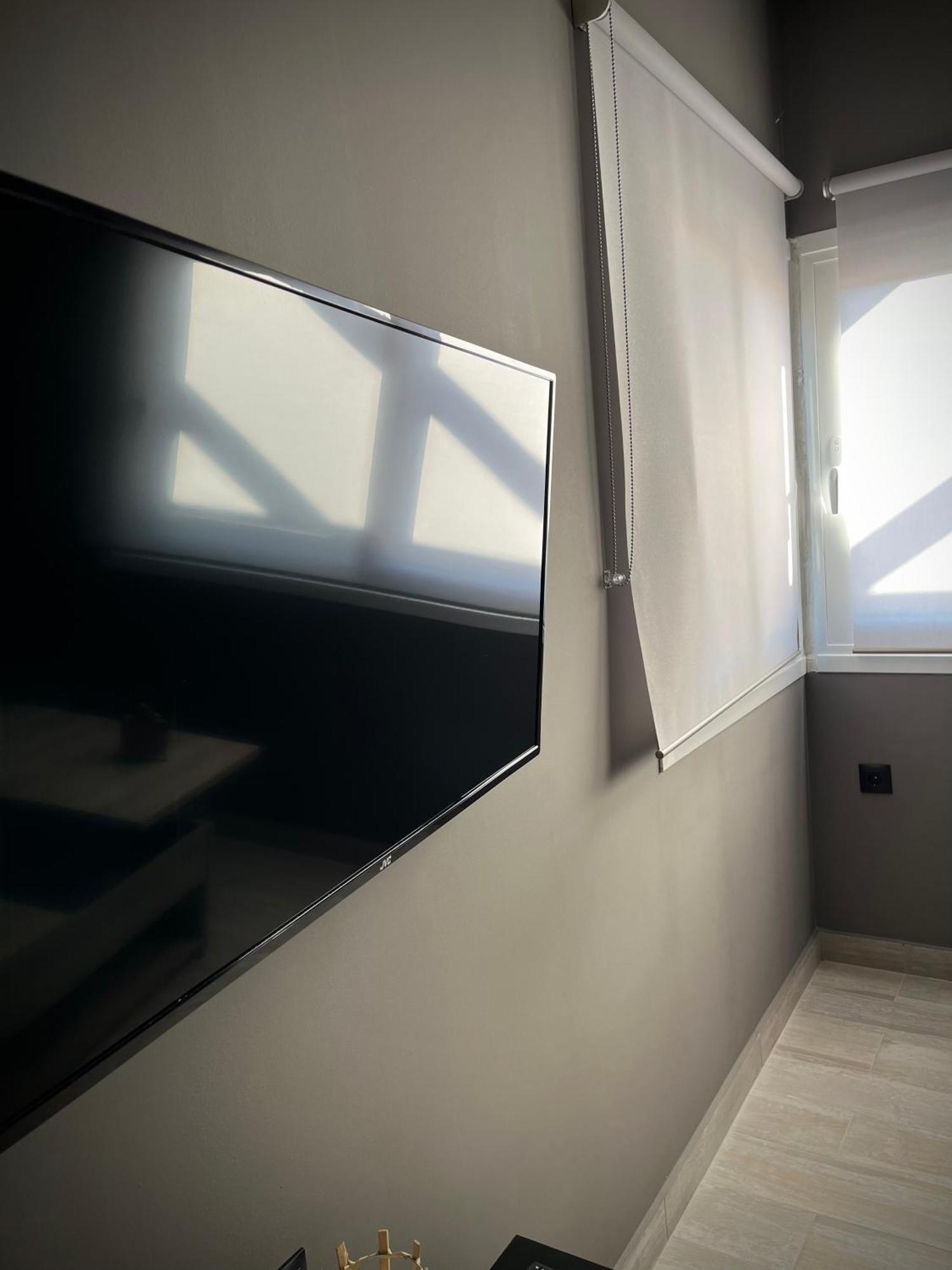 Joannas Airport Luxury Rooms Artemida  Ngoại thất bức ảnh