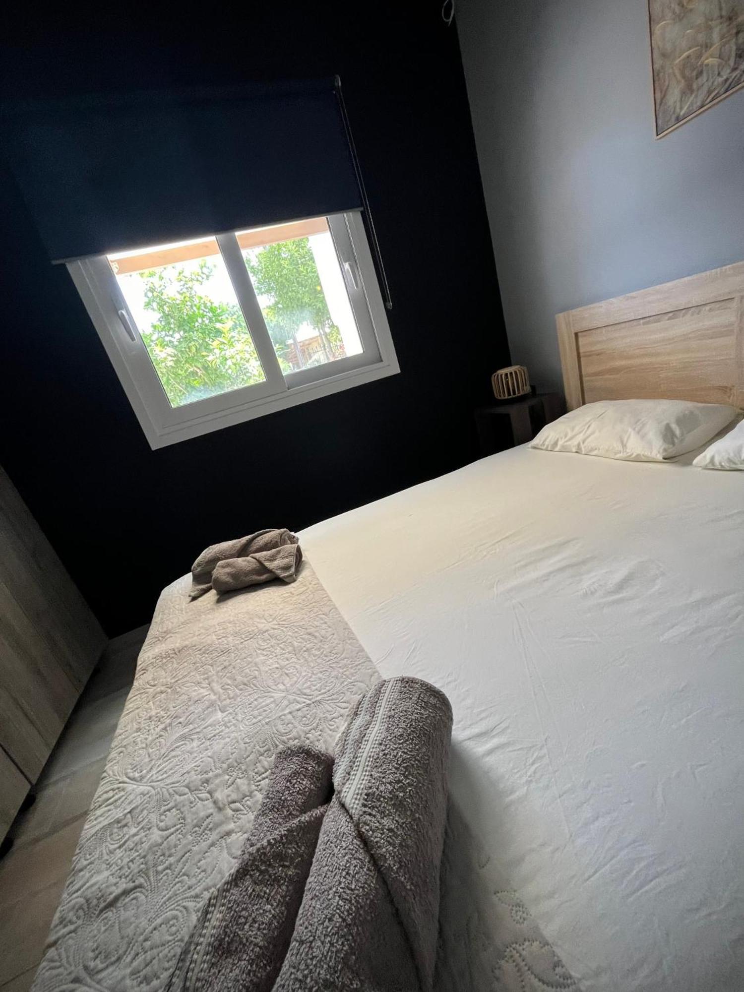 Joannas Airport Luxury Rooms Artemida  Ngoại thất bức ảnh